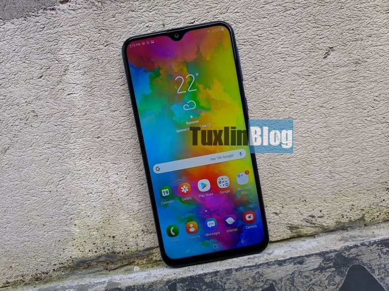Review Samsung Galaxy M20