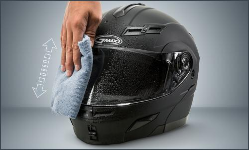5 Hal yang Perlu Kamu Perhatikan agar Helm Tetap Nyaman dan Aman saat Digunakan! 4