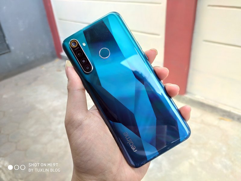 Inilah Komparasi Seru Realme 5 Pro VS Redmi Note 8 Pro 3