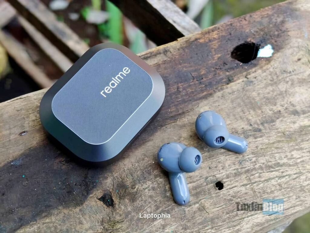 Realme Buds Air 8 Review: Kualitas Suara Mantap, Fitur Super Lengkap 2 Realme Buds Air 8 Review: Kualitas Suara Mantap, Fitur Super Lengkap 2